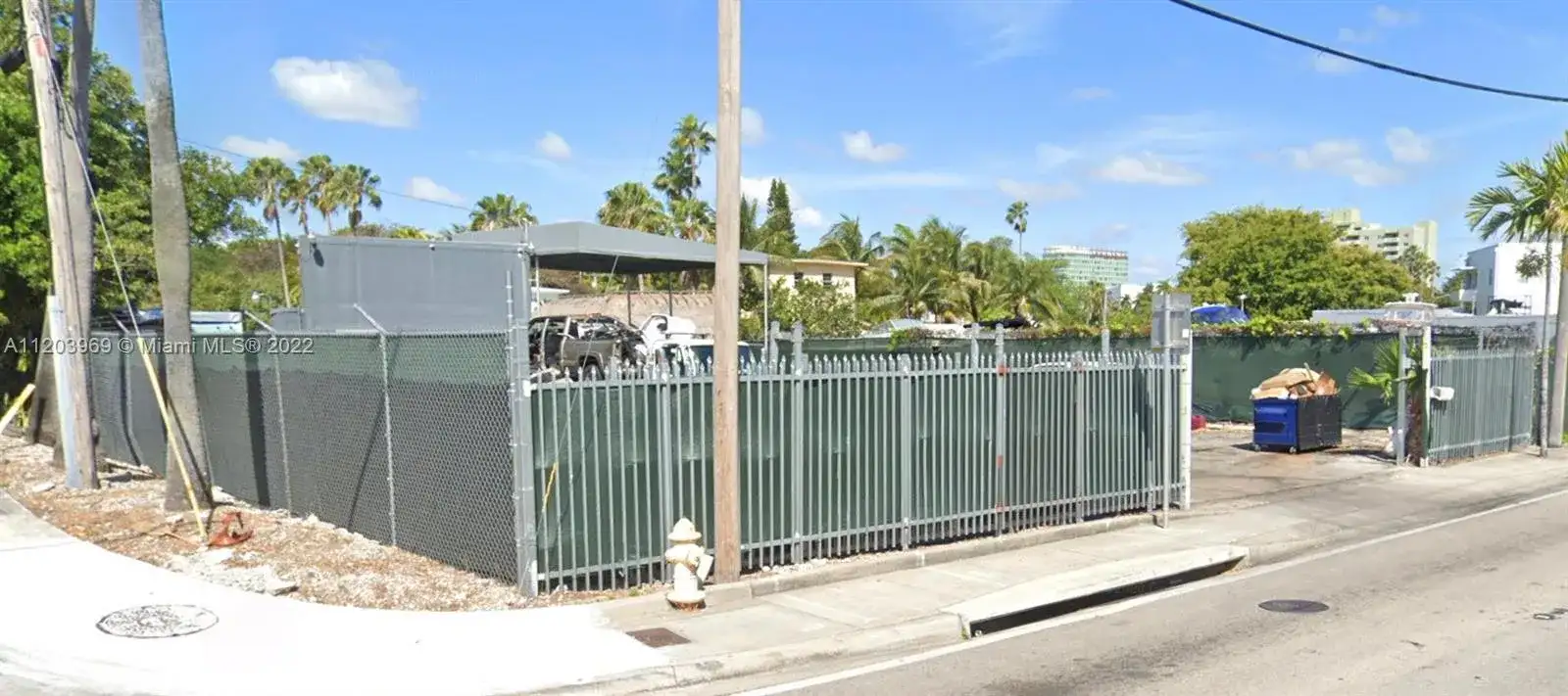 700 NW 7th Ave, Miami FL 33136 photo 2