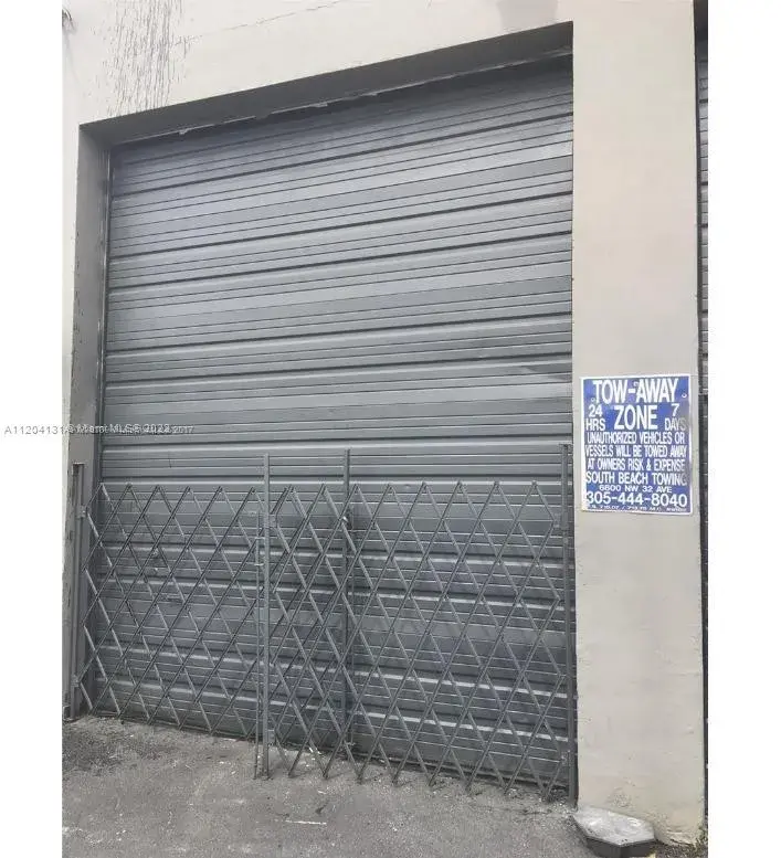 573 W 27th St, Hialeah FL 33010