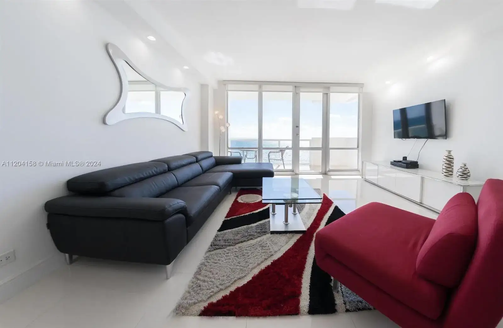 5601 Collins Ave # 1603, Miami Beach FL 33140 photo 2