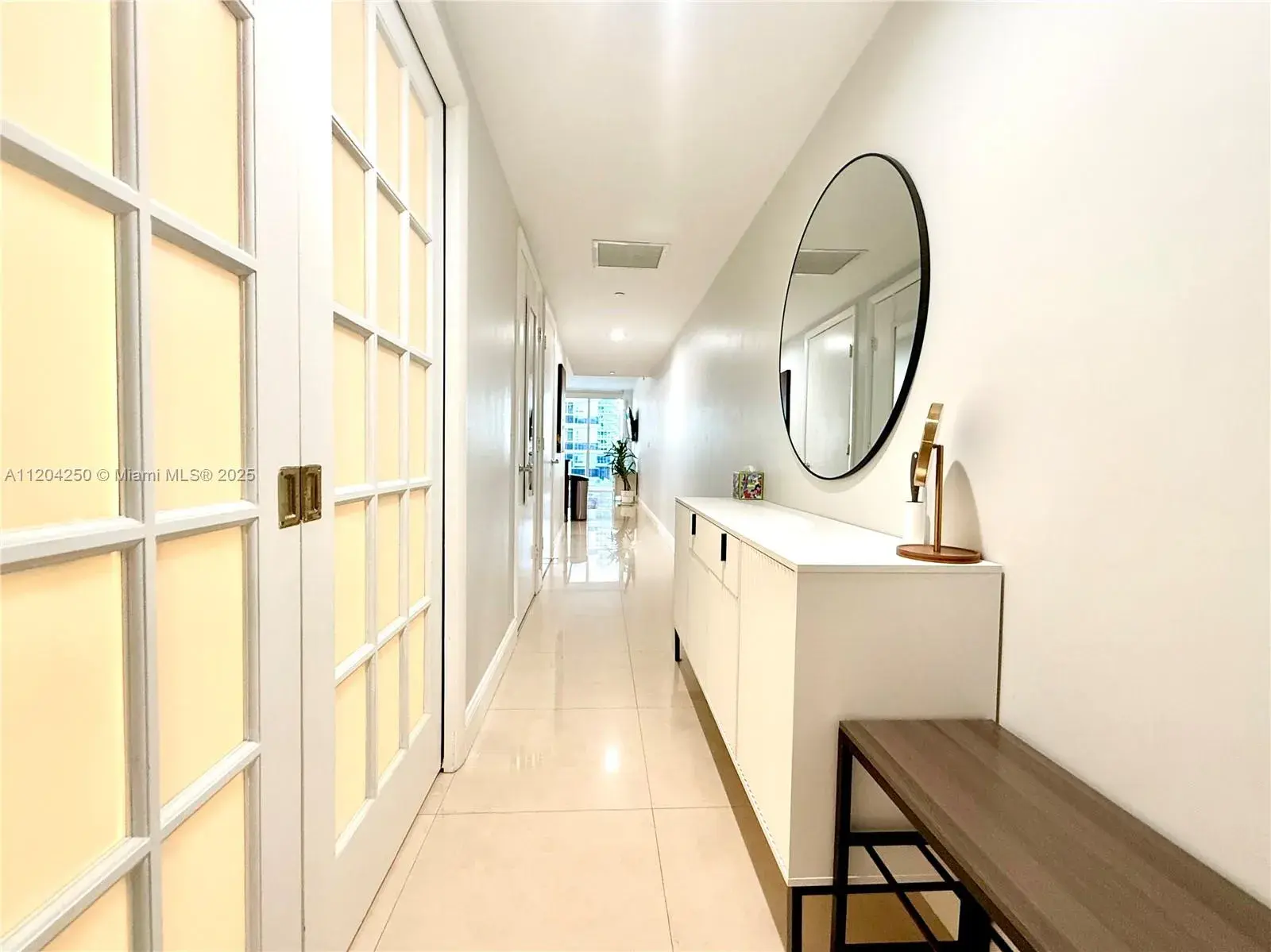1830 S Ocean Dr # 1709, Hallandale Beach FL 33009