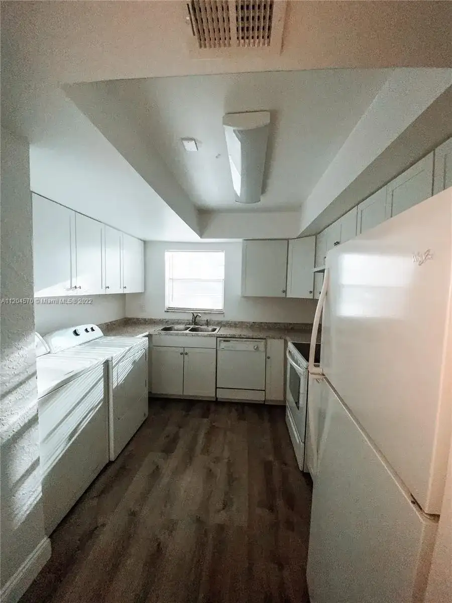 7101 W Sunrise Blvd # A1, Plantation FL 33313 photo 5