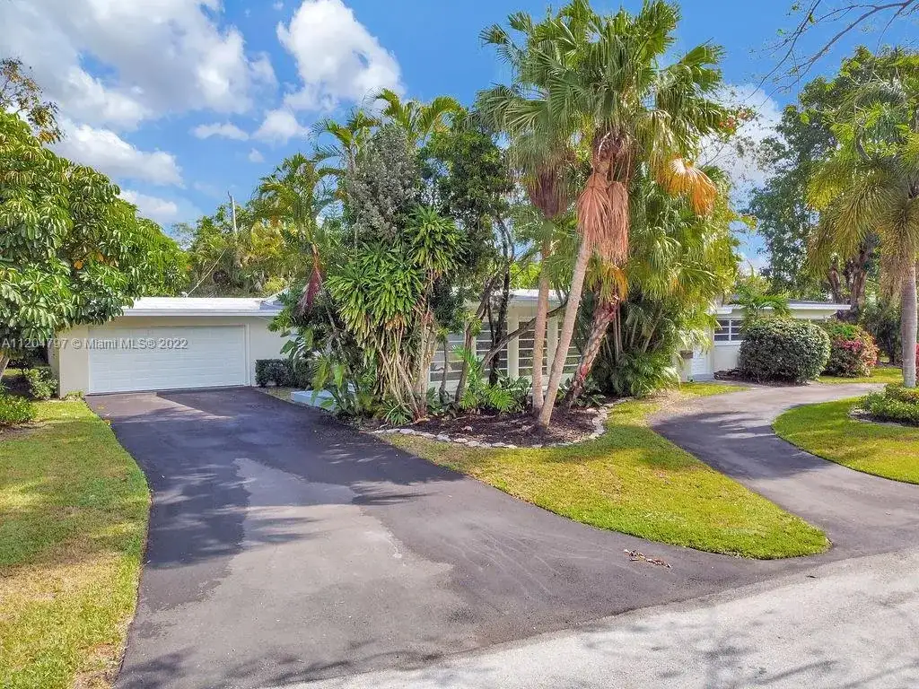 7825 SW 133rd Ter, Pinecrest FL 33156 photo 3