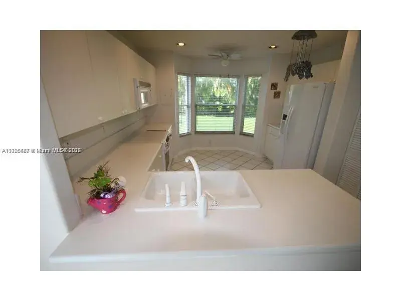 4821 SW 34th Ter, Hollywood FL 33312