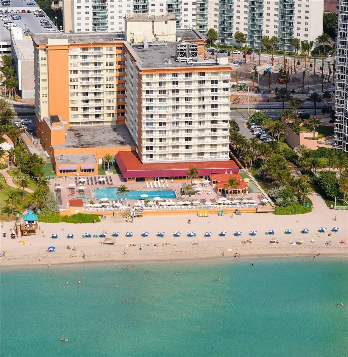 19201 Collins Ave # 726, Sunny Isles Beach FL 33160 photo 3