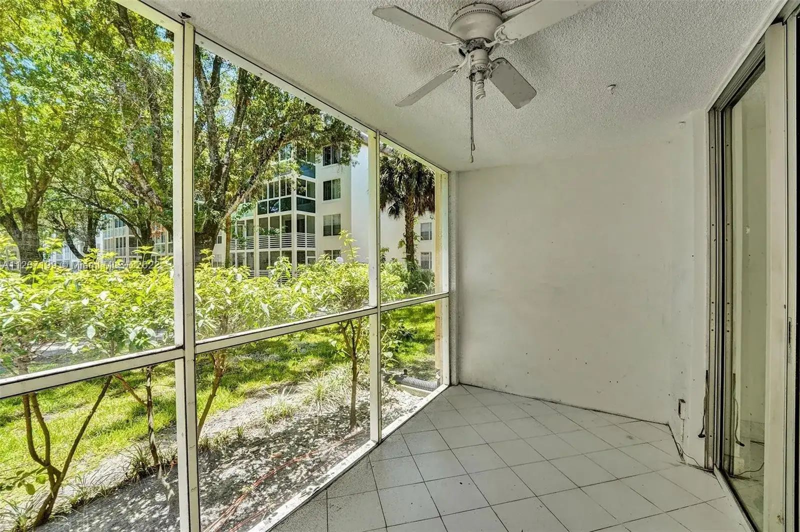 2600 NW 49th Ave # 112, Lauderdale Lakes FL 33313 photo 4