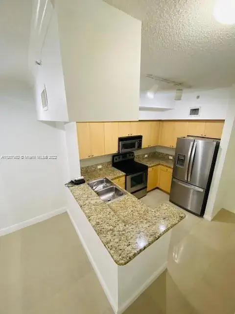 2965 NE 185th St # 1510, Aventura FL 33180