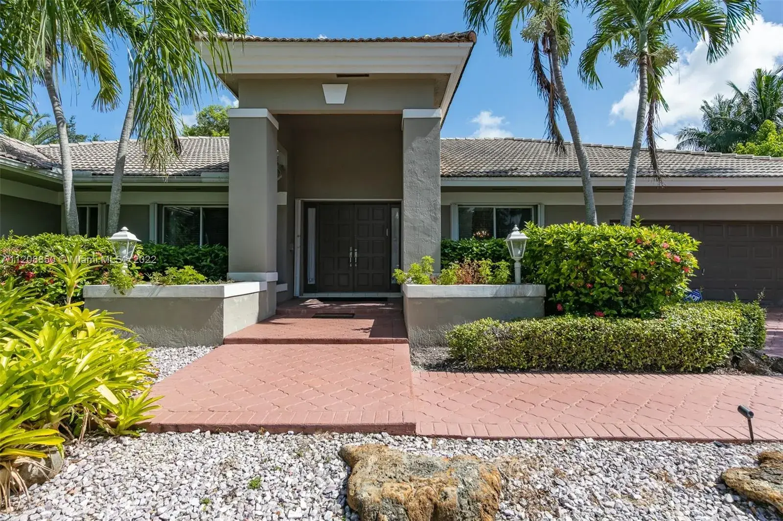 7400 SW 170th Ter, Palmetto Bay FL 33157