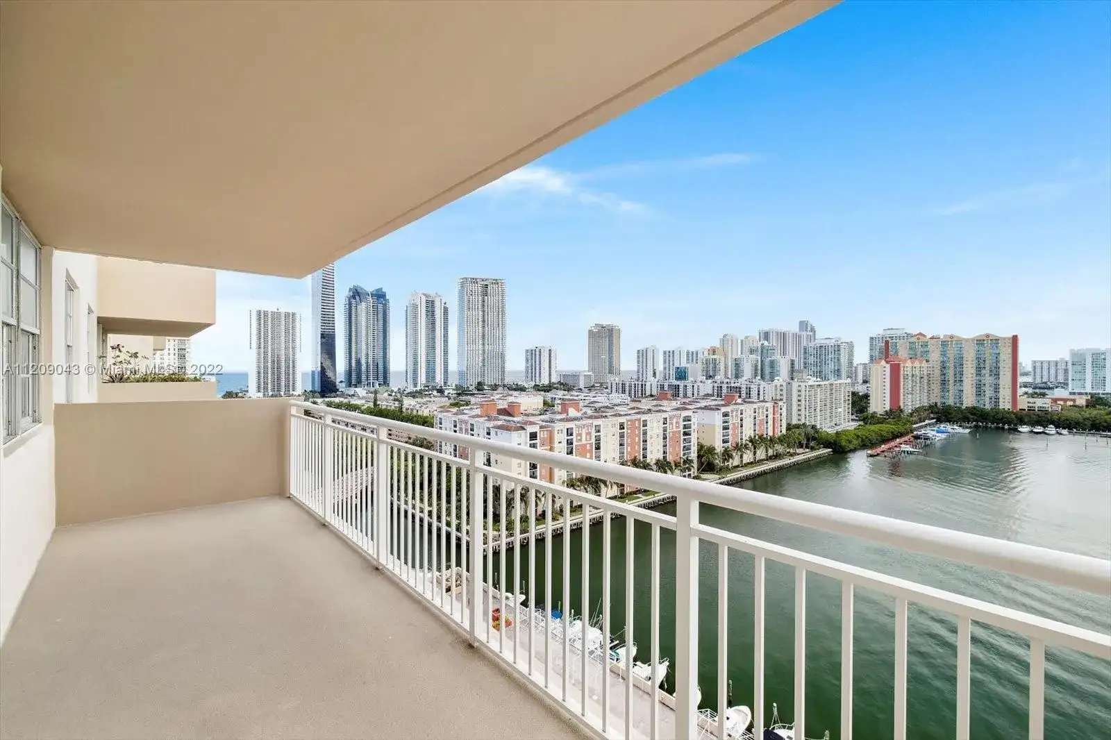 250 174th St # 1719, Sunny Isles Beach FL 33160 photo 3