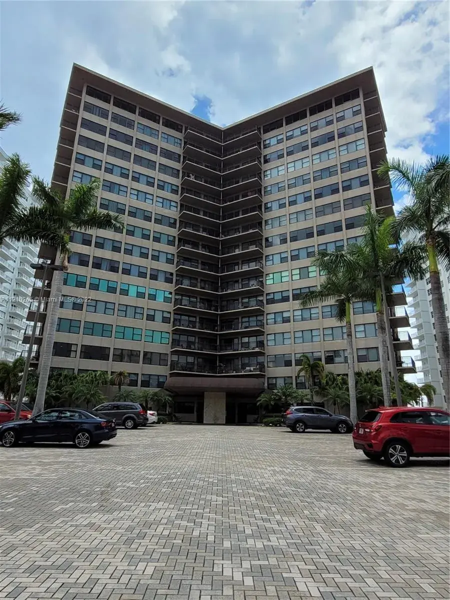 3800 Galt Ocean Dr # 1514, Fort Lauderdale FL 33308