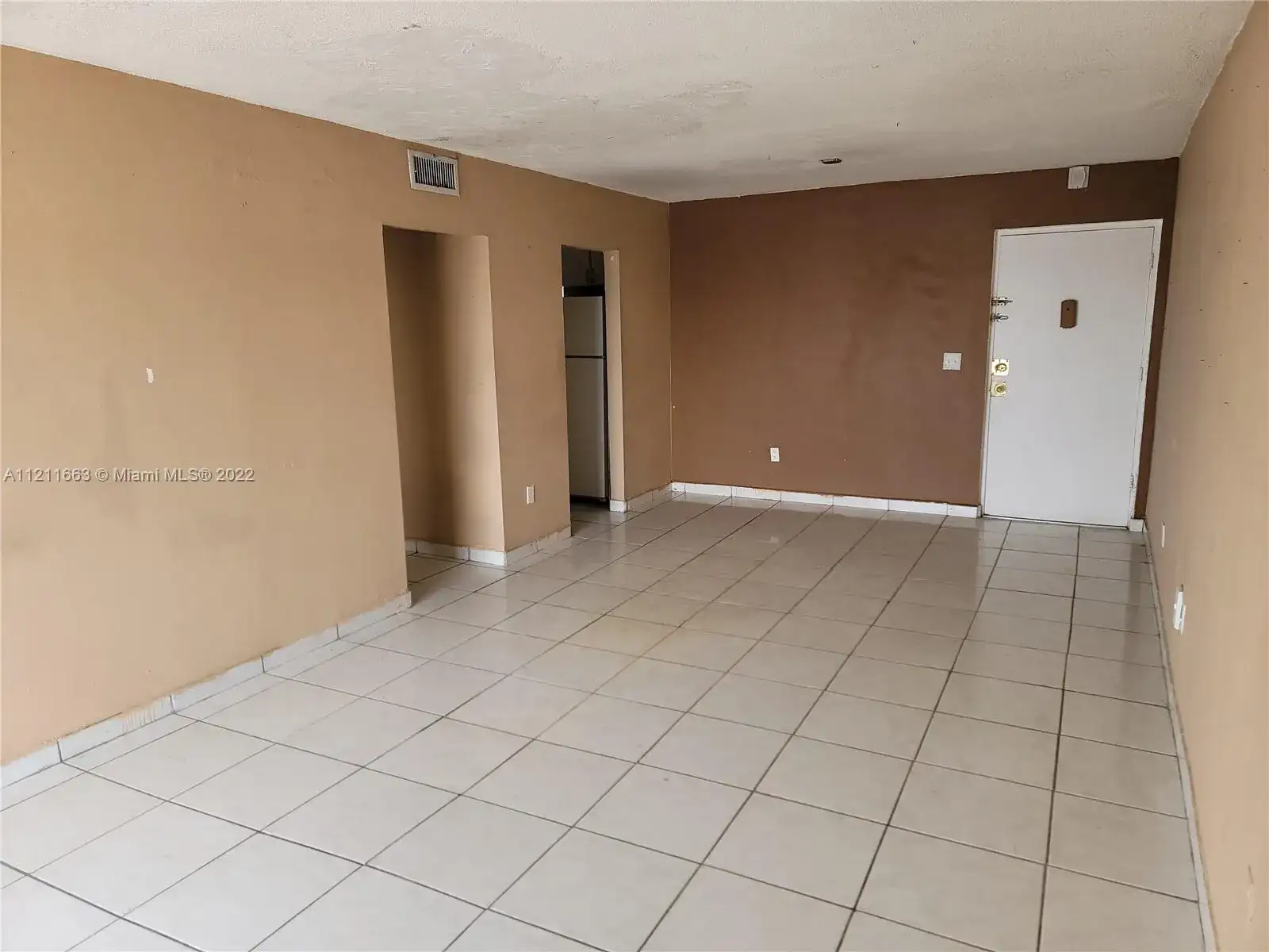 13725 NE 6th Ave # 405, North Miami FL 33161 photo 2