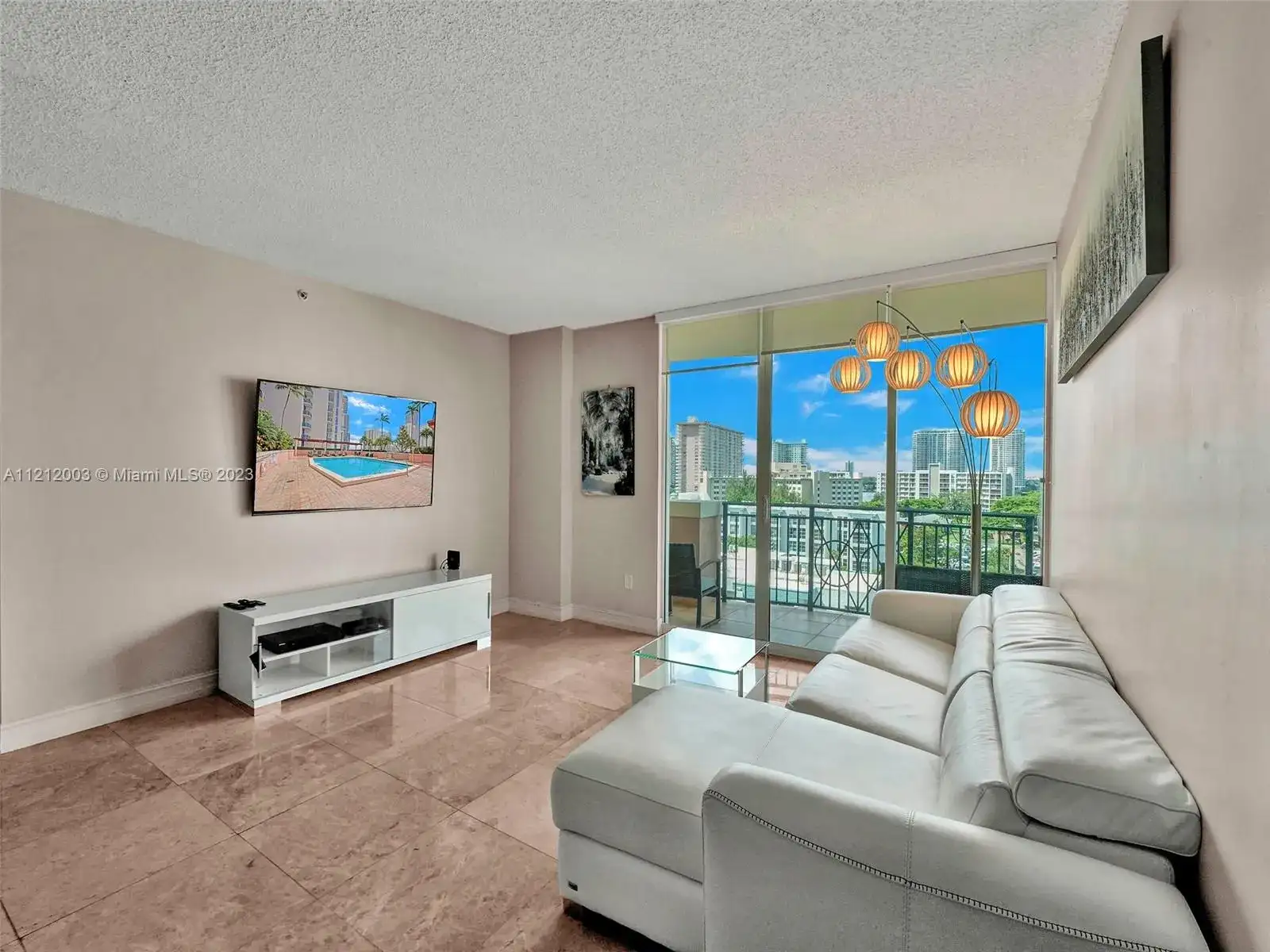 17555 Atlantic Blvd # 806, Sunny Isles Beach FL 33160 photo 2