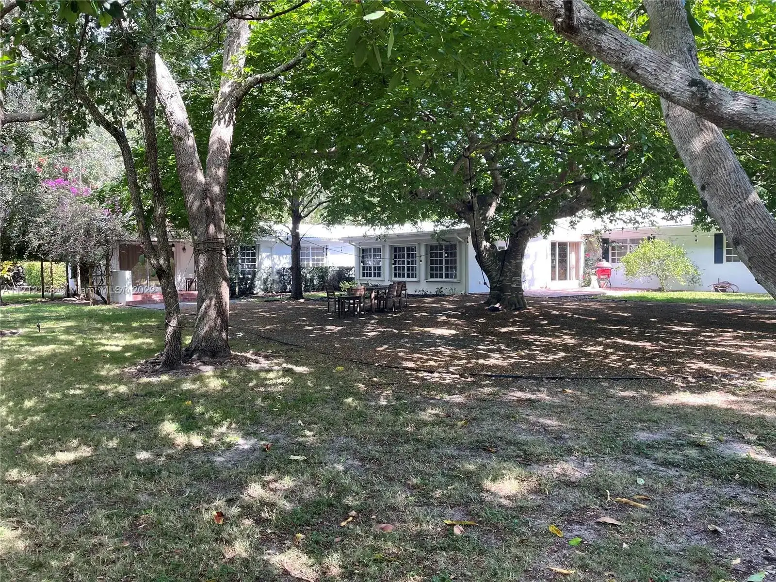 5898 SW 96th St, Pinecrest FL 33156 photo 4