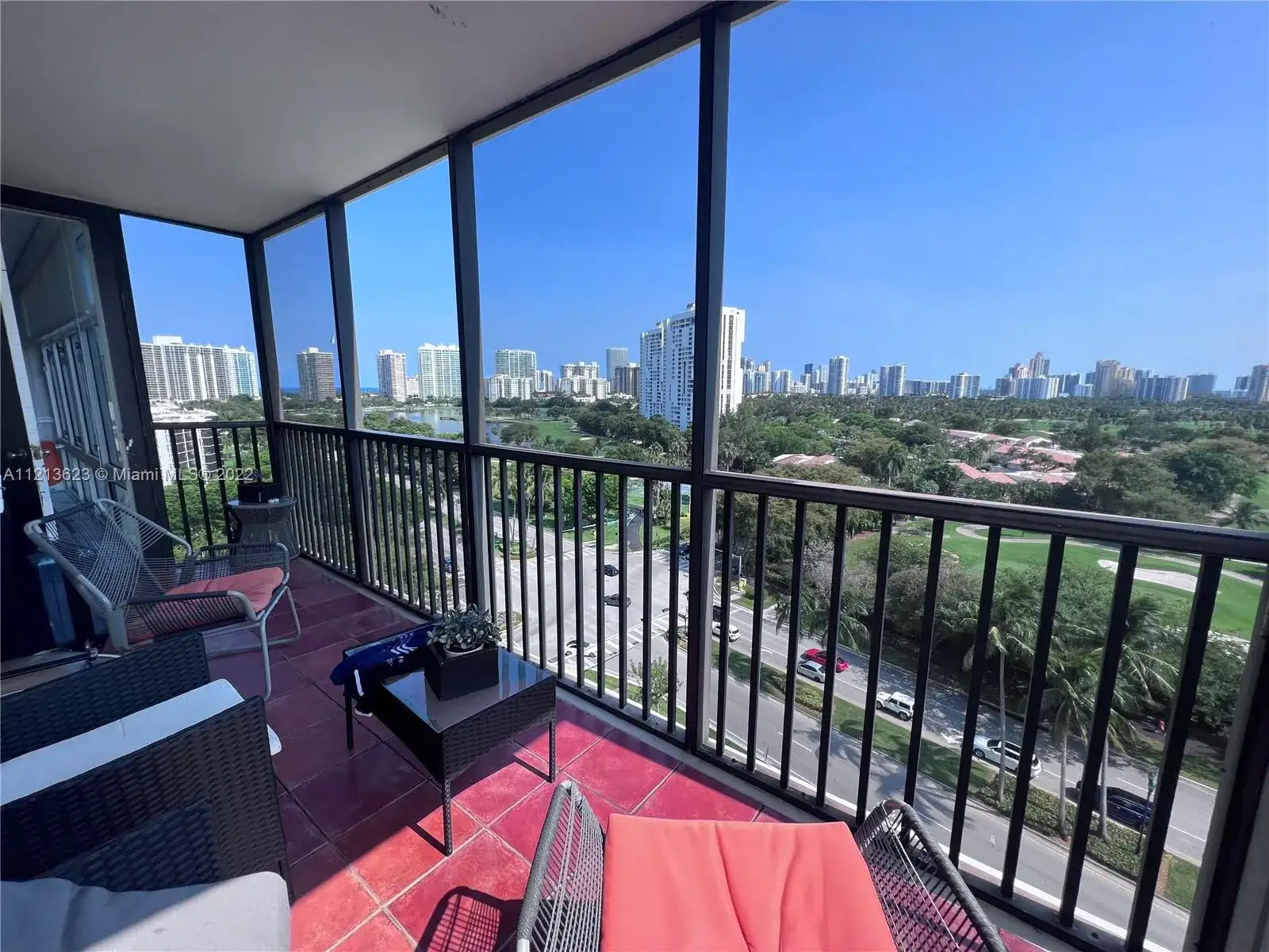 3375 N Country Club Dr # 1106, Aventura FL 33180 photo 3