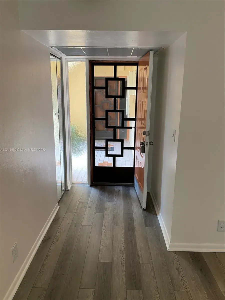 2828 S Carambola Cir S # 1999, Coconut Creek FL 33066
