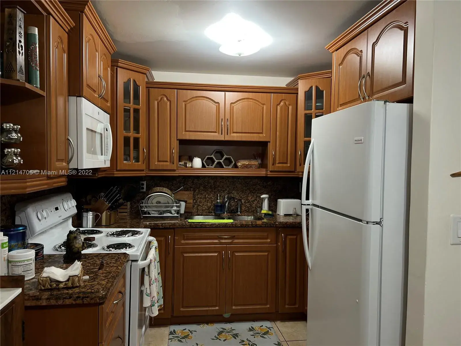 1221 SW 122nd Ave # 215, Miami FL 33184