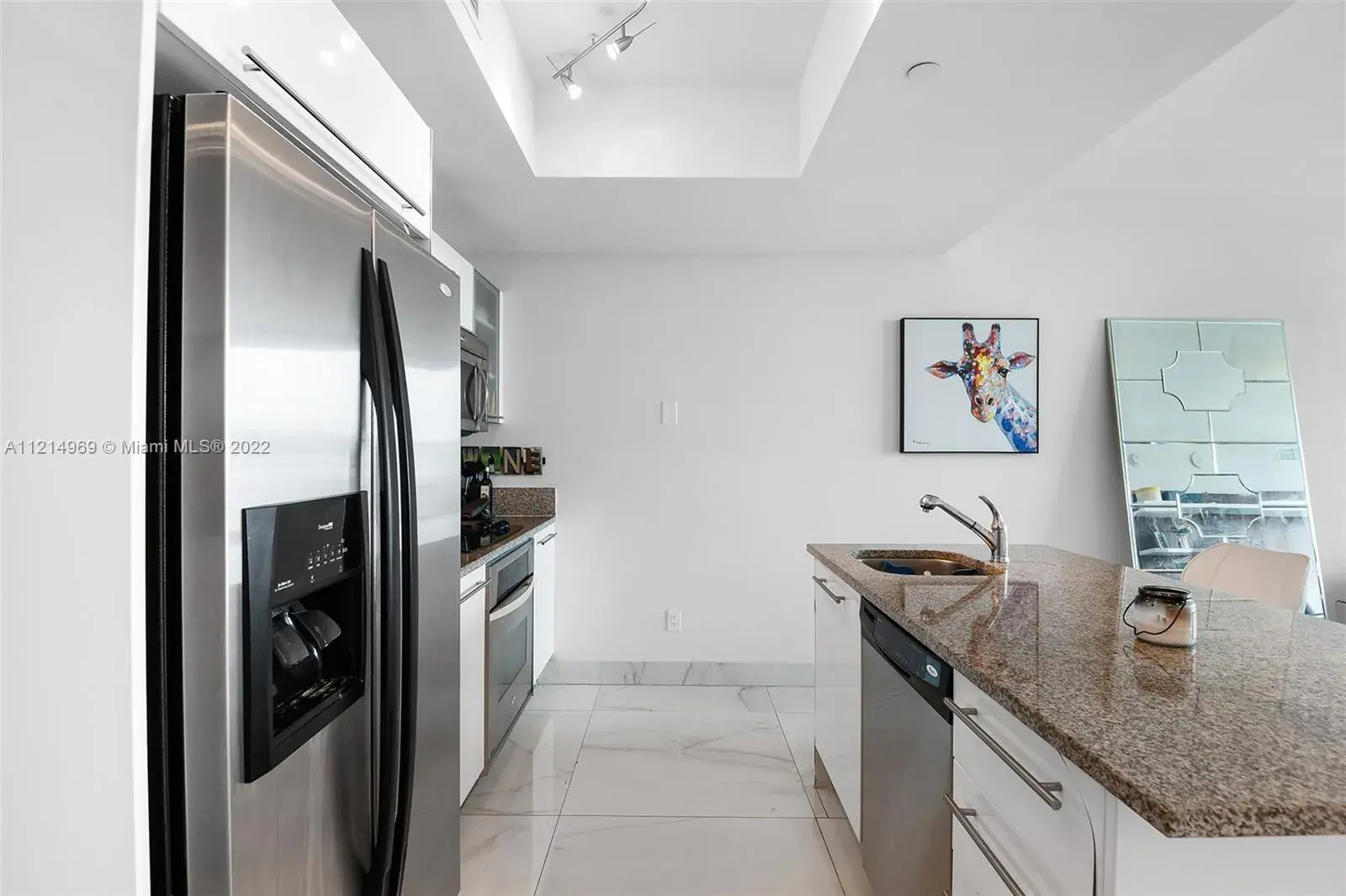 888 Biscayne Blvd # 411, Miami FL 33132