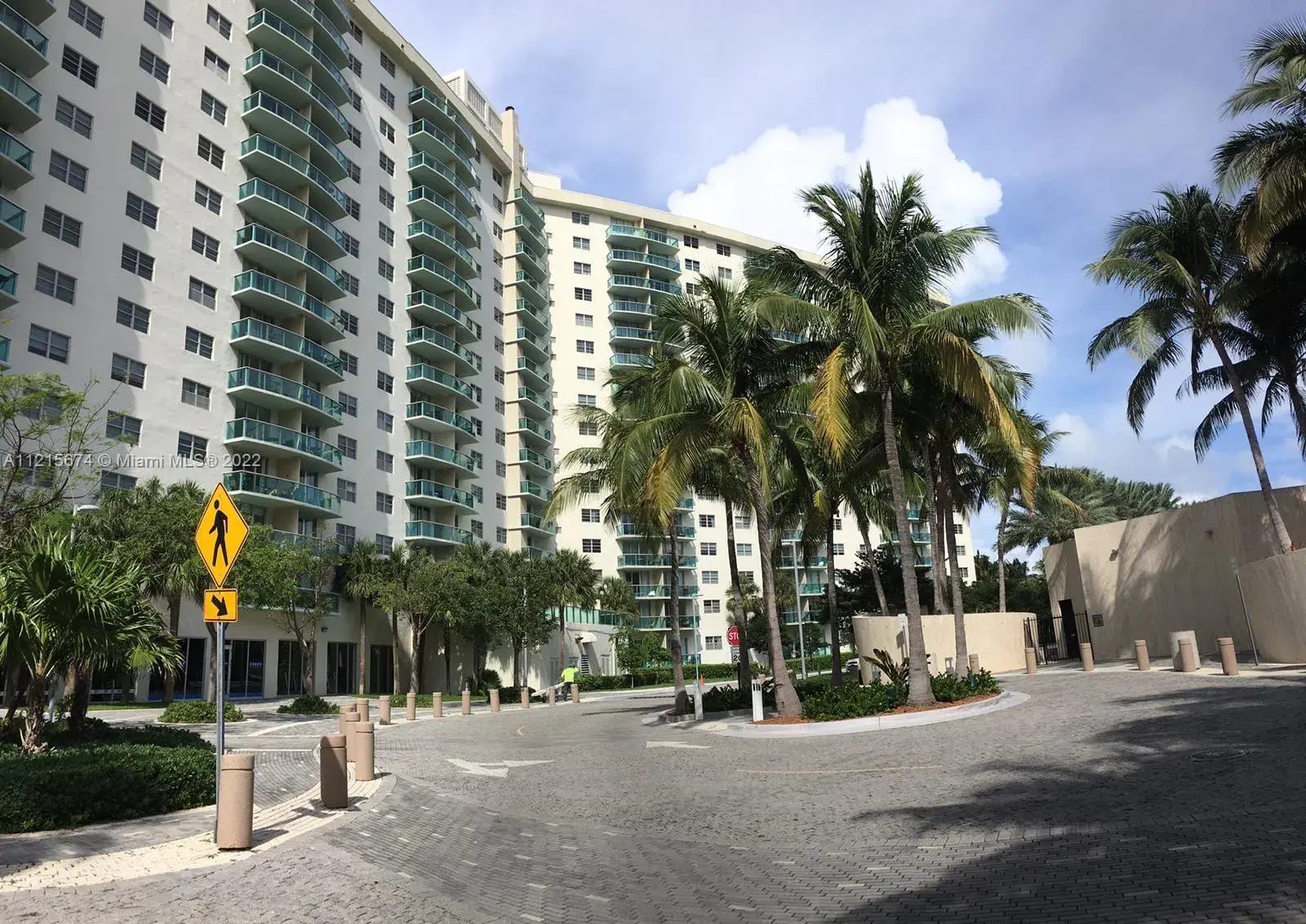 19370 Collins Ave # 14, Sunny Isles Beach FL 33160