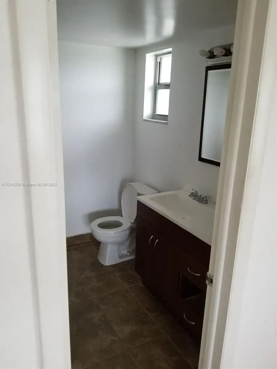 5790 Stirling Rd # 314, Hollywood FL 33021 photo 2