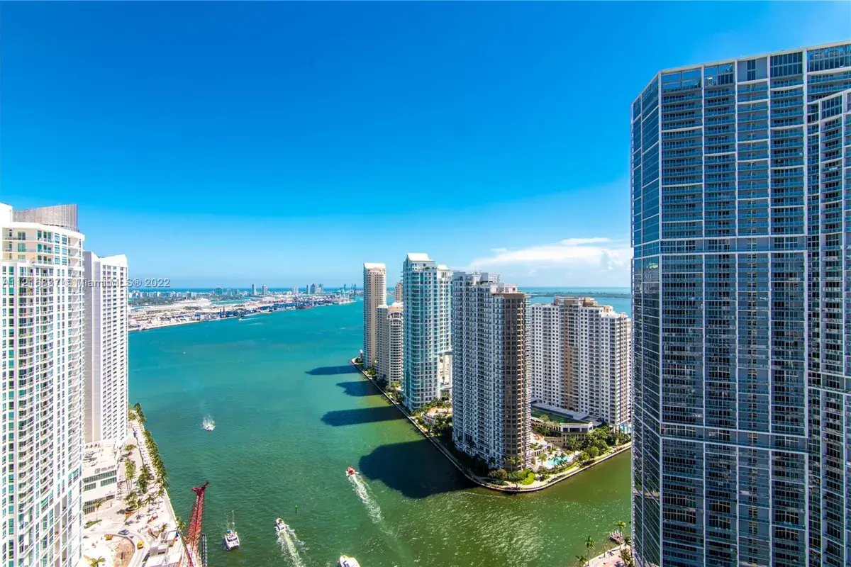 200 Biscayne Boulevard Way # 3908, Miami FL 33131