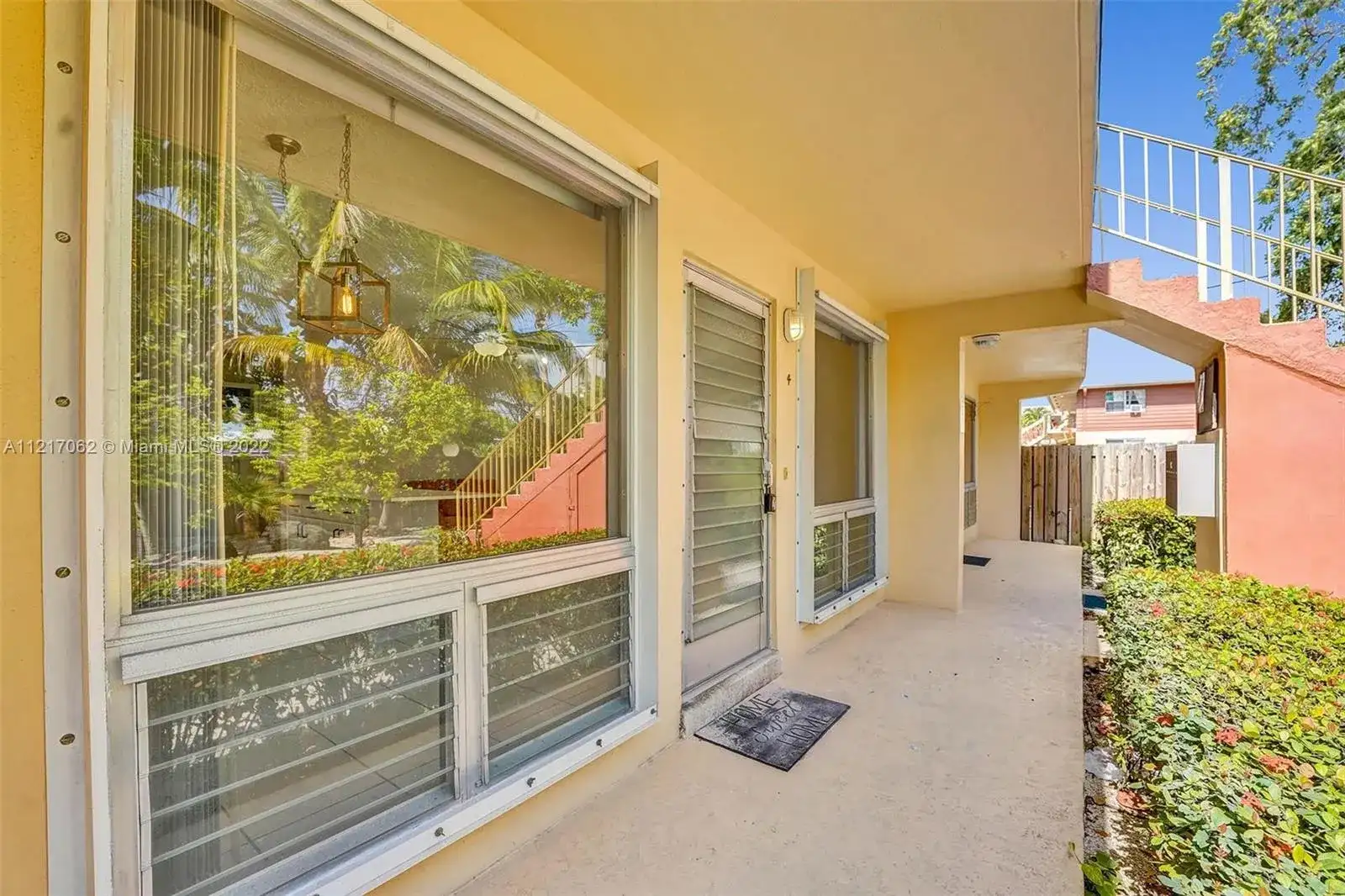 2624 NE 30th Pl # 104B, Fort Lauderdale FL 33306 photo 2