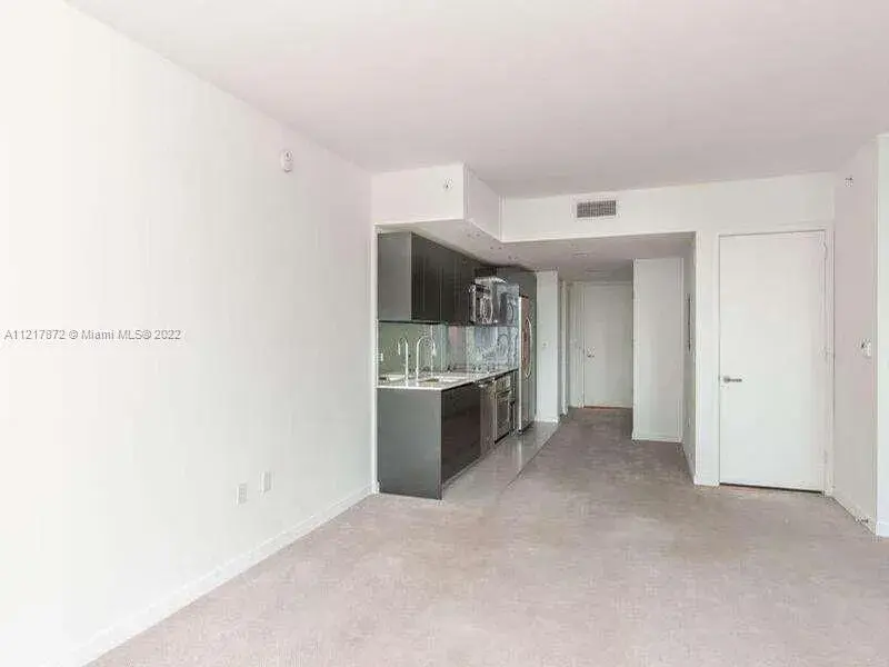31 SE 6th St # 1905, Miami FL 33131