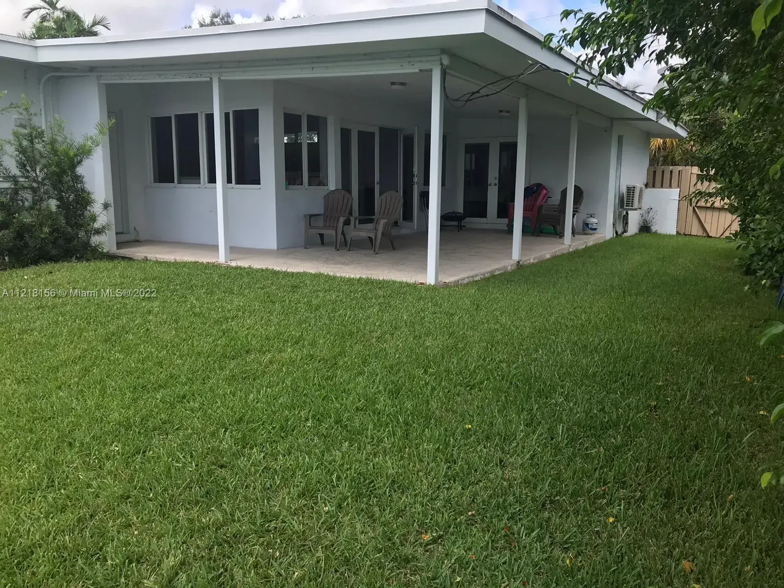 2050 NE 196th Ter, North Miami Beach FL 33179