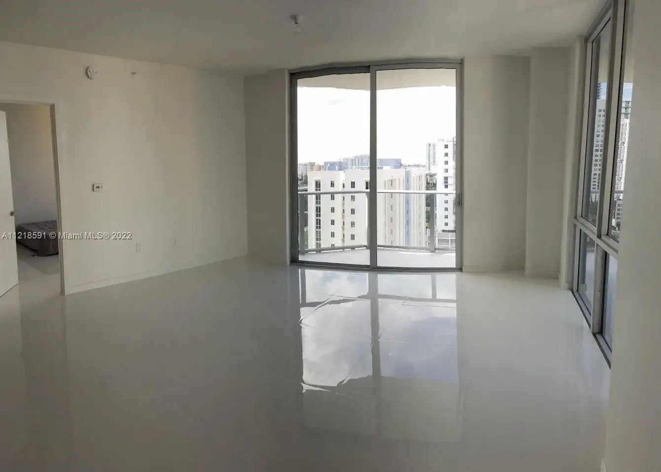 1010 SW 2nd Ave, Miami FL 33130 photo 4