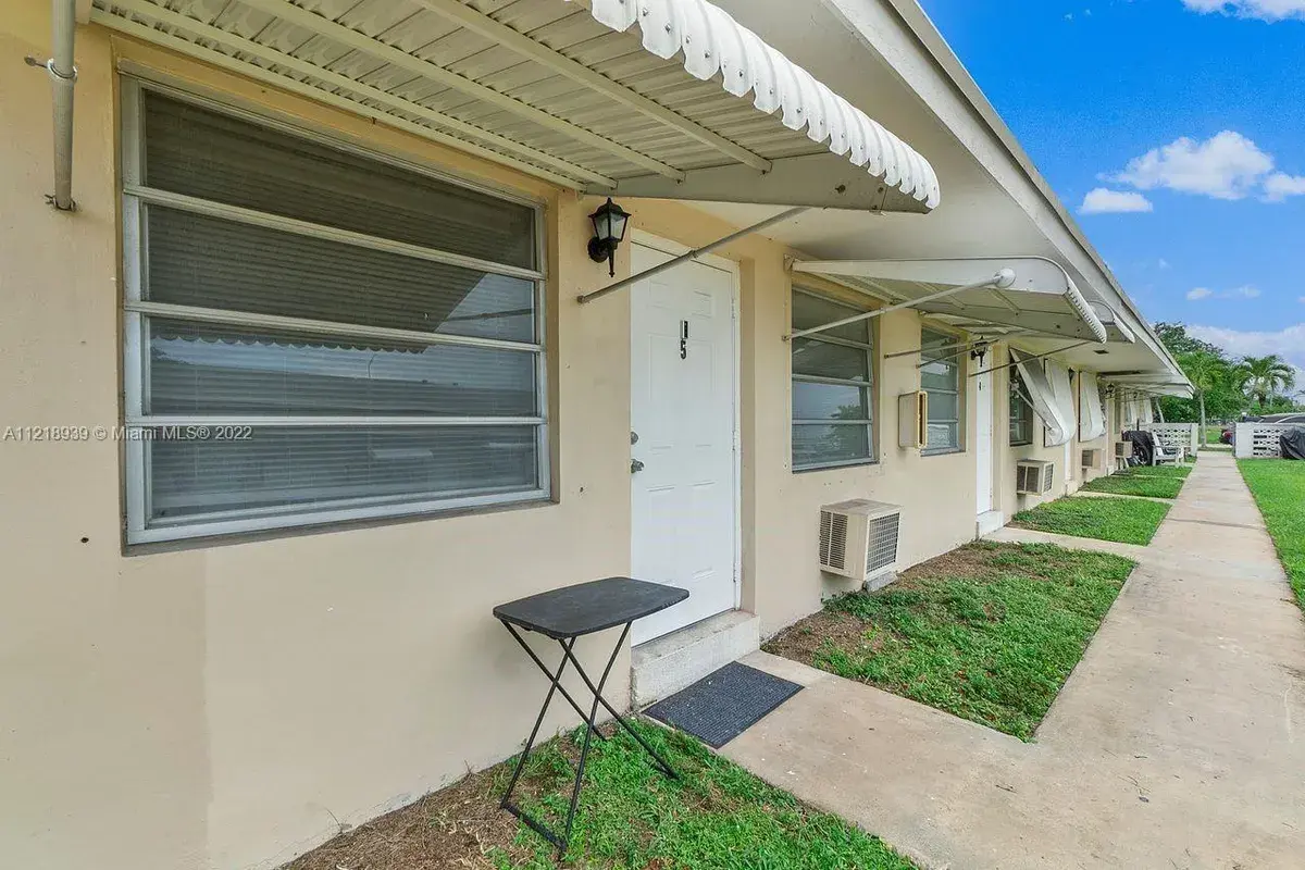 2901 Polk St # 5, Hollywood FL 33020