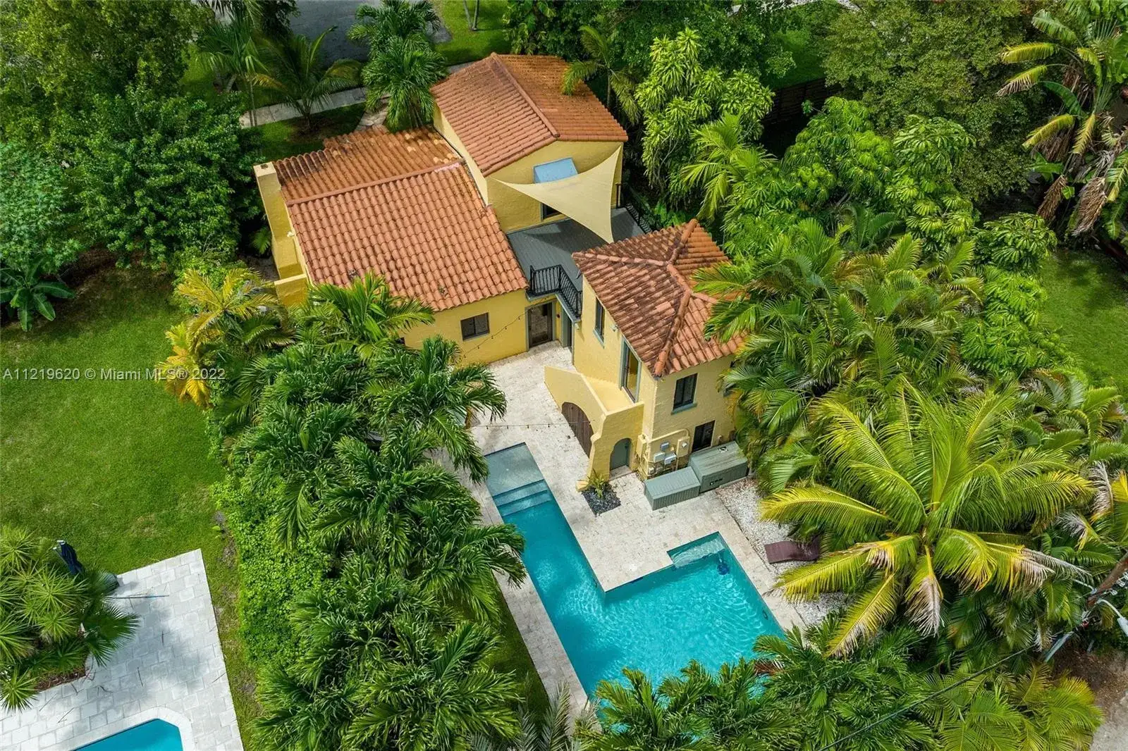 76 NW 97th St, Miami Shores FL 33150 photo 2