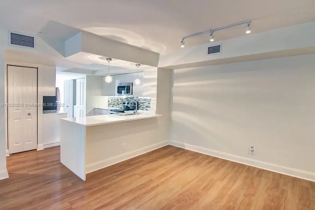 3605 NE 207th St # 1202, Aventura FL 33180
