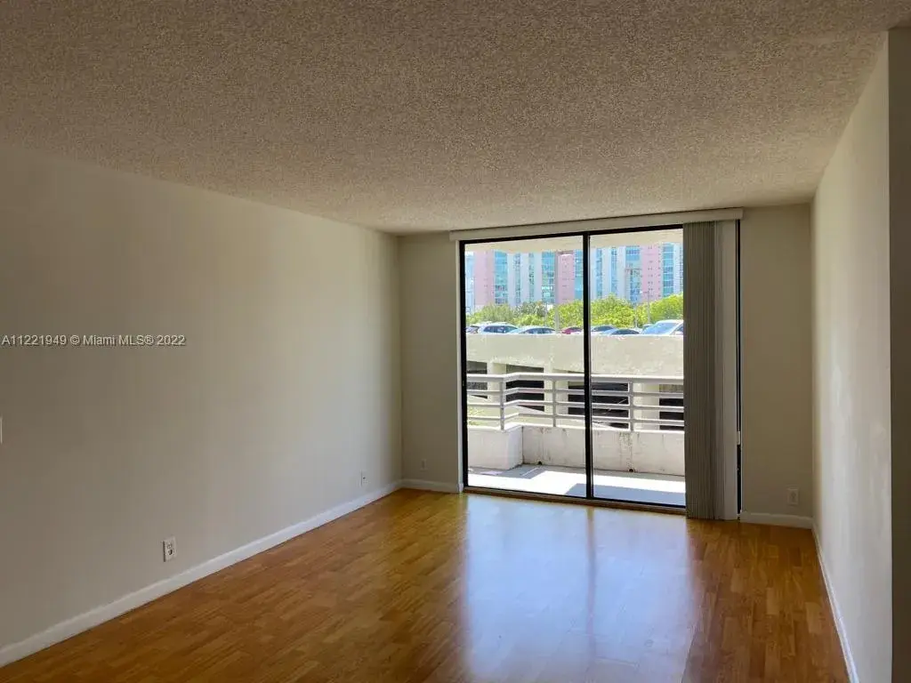 3300 NE 191st St, Aventura FL 33180