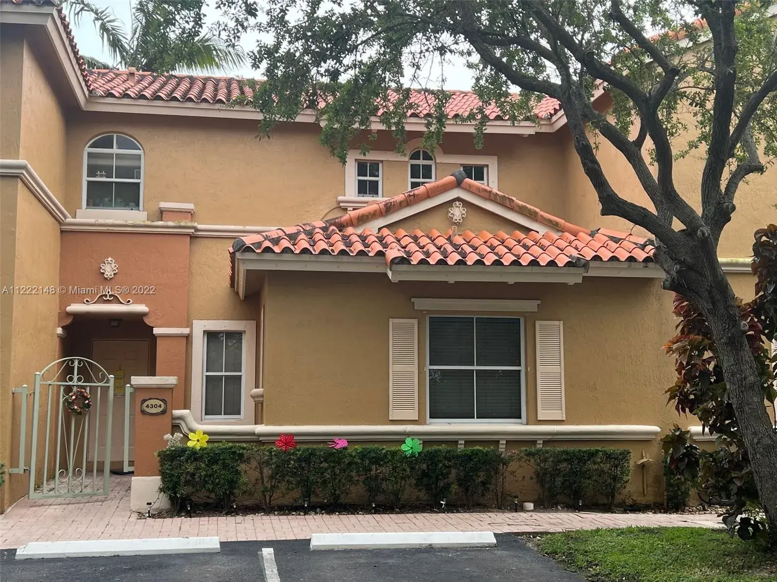 8424 NW 141st Ln # 4304, Miami Lakes FL 33016