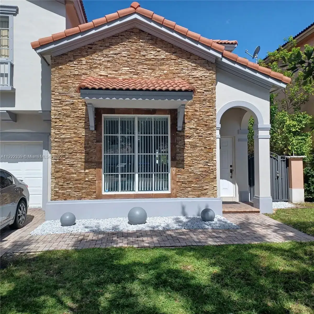 1680 SW 154th Path, Miami FL 33185 photo 3