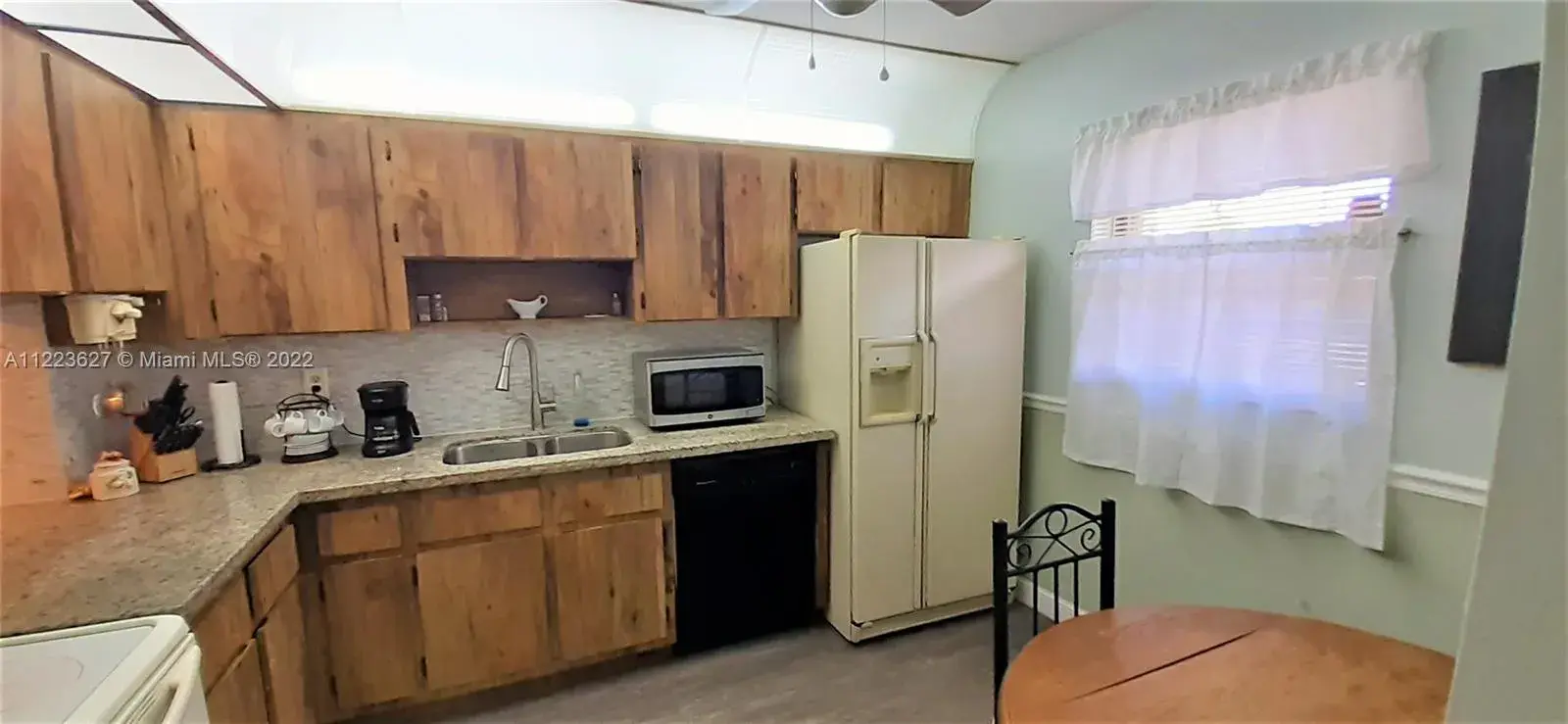 250 Gate Rd # 160, Hollywood FL 33024