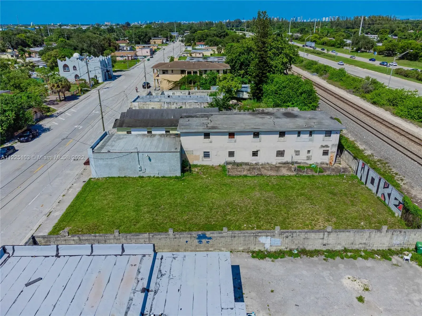 ali baba ave, Opa-Locka FL 33054 photo 5