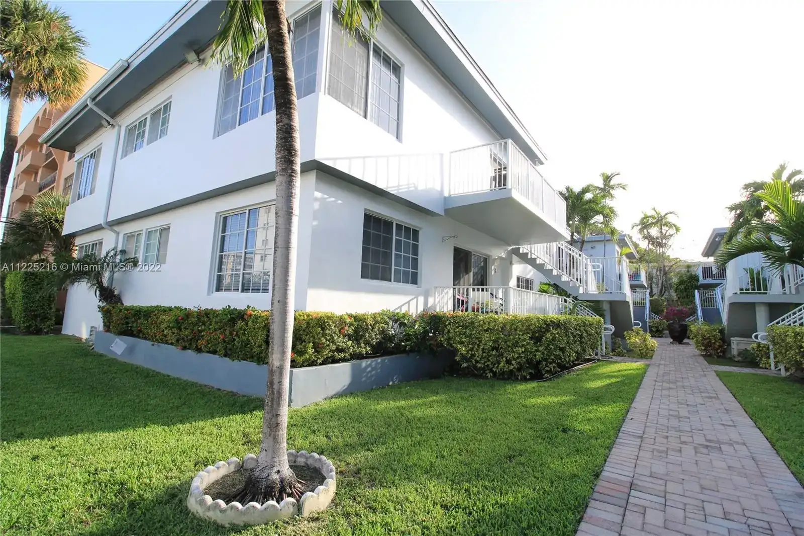 9260 Bay Harbor Ter # 22, Bay Harbor Islands FL 33154 photo 4