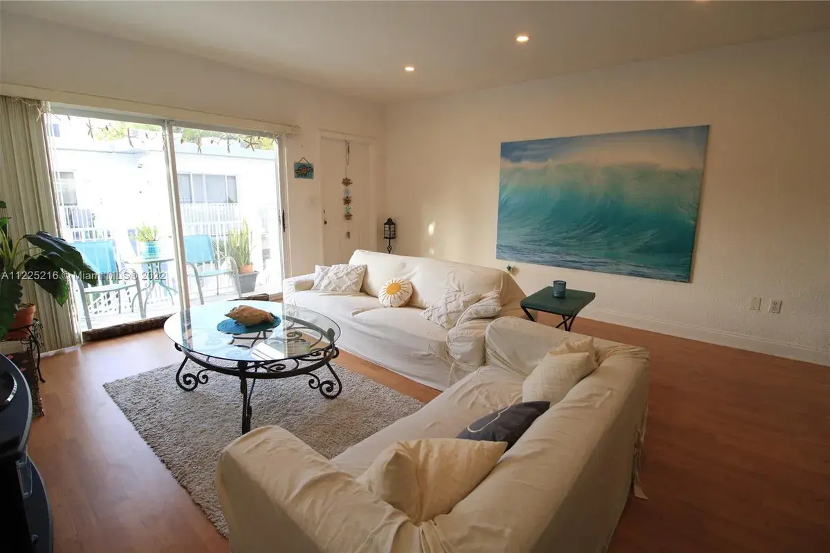 9260 Bay Harbor Ter # 22, Bay Harbor Islands FL 33154