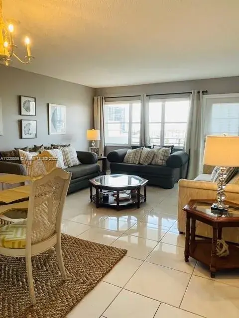 401 Golden Isles Dr # 916, Hallandale Beach FL 33009