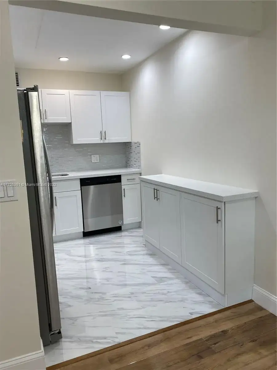 13250 SW 4th Ct # 405G, Pembroke Pines FL 33027 photo 3