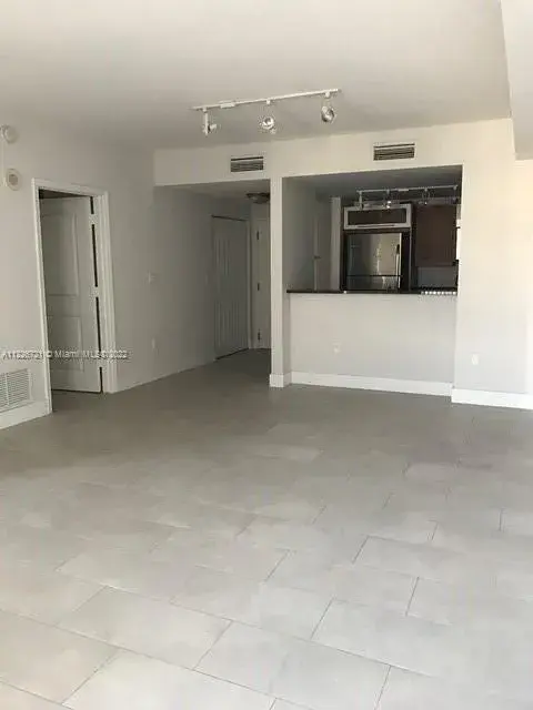 7355 SW 89th St # 623N, Miami FL 33156