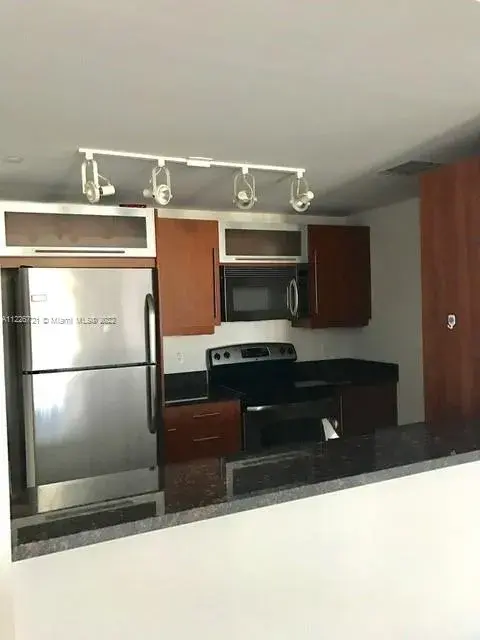 7355 SW 89th St # 623N, Miami FL 33156