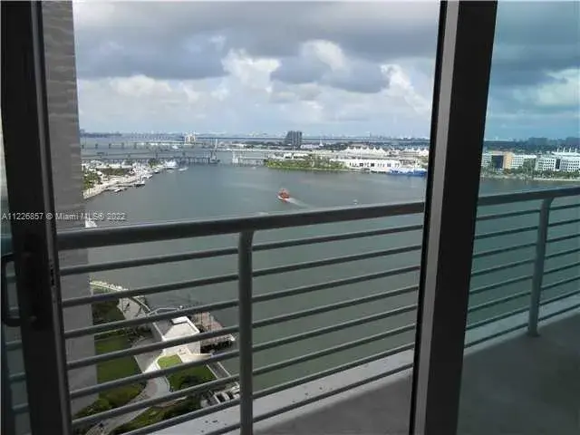 335 S BISCAYNE BLVD # 2010, Miami FL 33131