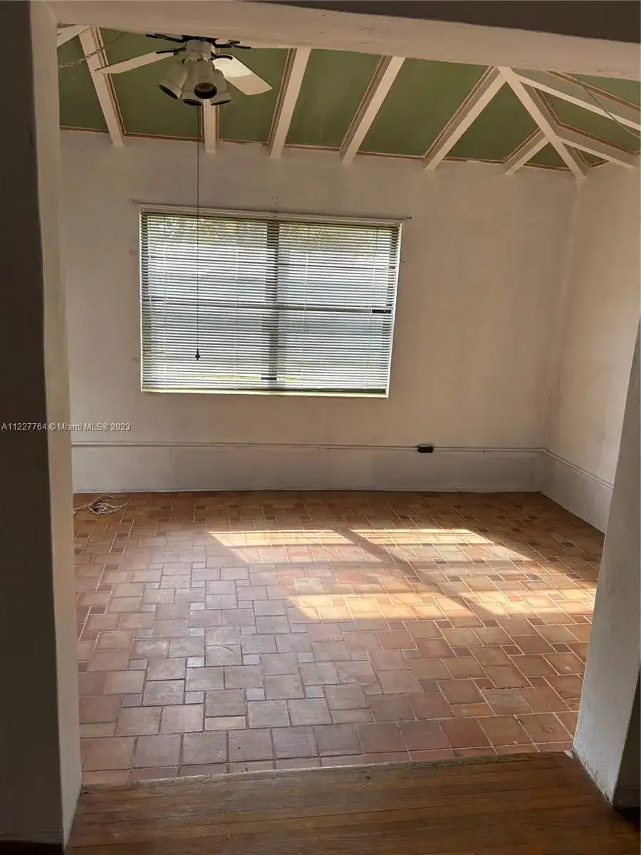 790 NE 96th St, Miami Shores FL 33138 photo 5