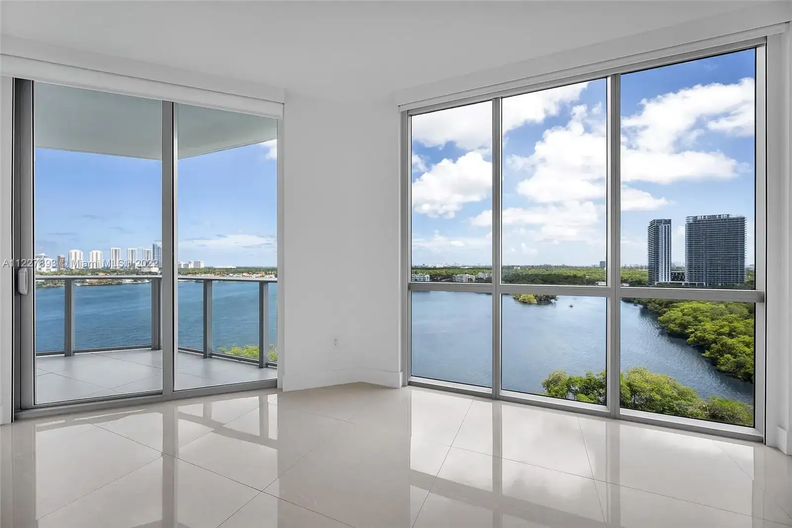 17111 Biscayne Blvd # 1104, North Miami Beach FL 33160 photo 2