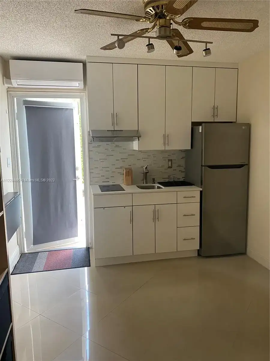 10205 SW 9th Ter # 1, Miami FL 33174 photo 3
