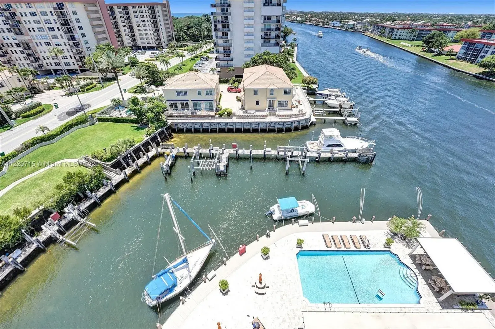 1160 Hillsboro Mile # 901, Hillsboro Beach FL 33062