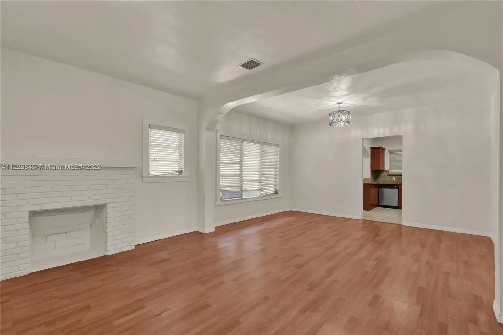 2145 SW 7th St, Miami FL 33135 photo 4