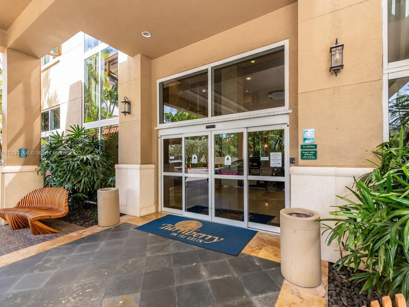 19501 W Country Club Dr # 2014, Aventura FL 33180
