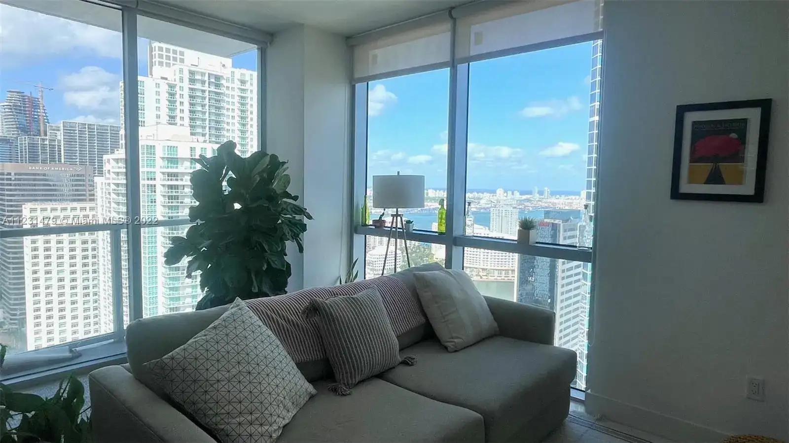 1060 Brickell Ave # 4001, Miami FL 33131 photo 3