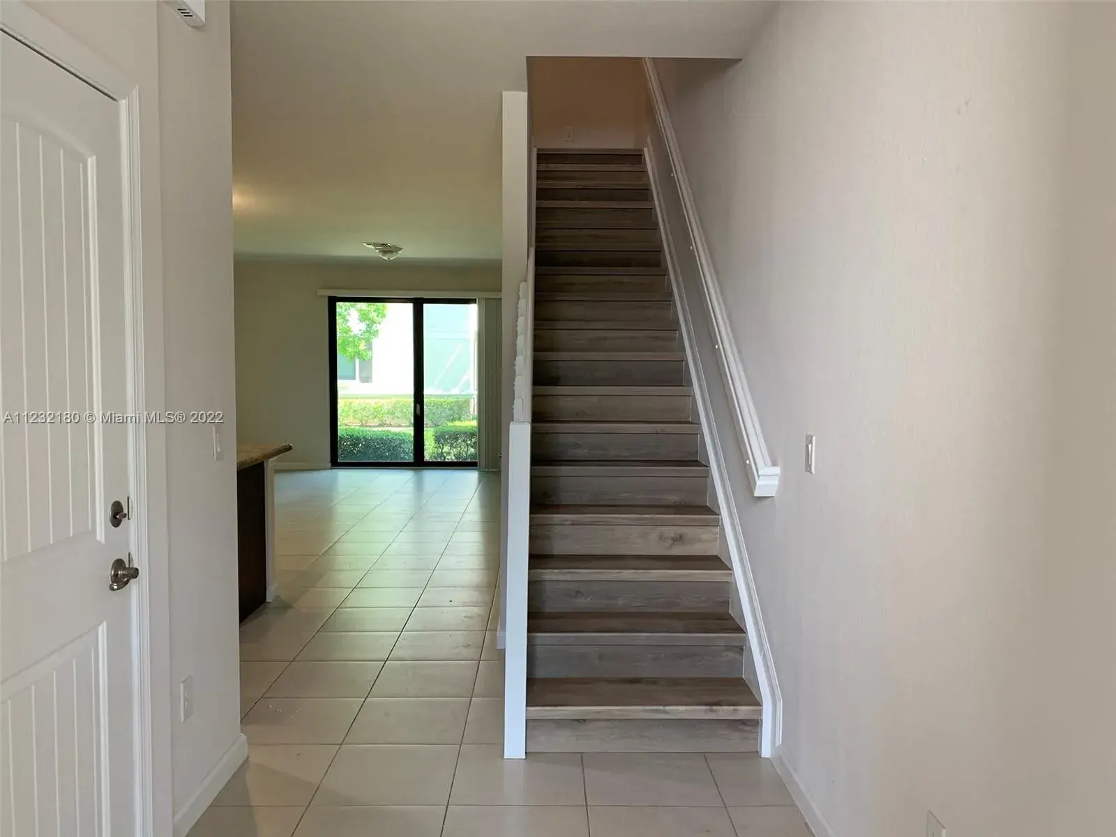 4208 N Dixie Hwy # 23, Oakland Park FL 33334